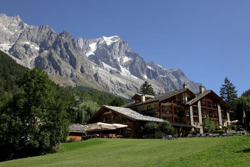 Auberge De La Maison - Genel