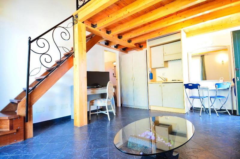 Cinqueterre Residence - Oda