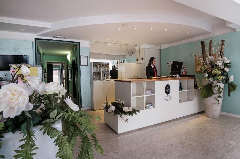 Si Rimini Hotel - Lobi