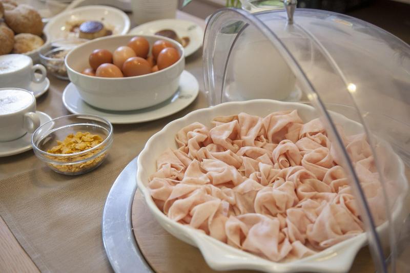 Si Rimini Hotel - Restoran