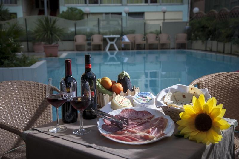 Si Rimini Hotel - Restoran
