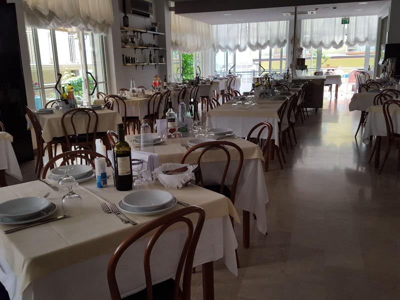 Hotel Saponi - Restoran