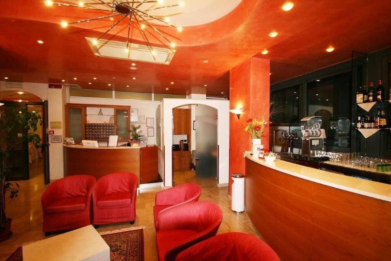 Hotel Dusseldorf - Bar