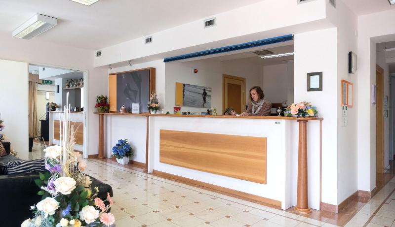 Hotel Maita - Lobi
