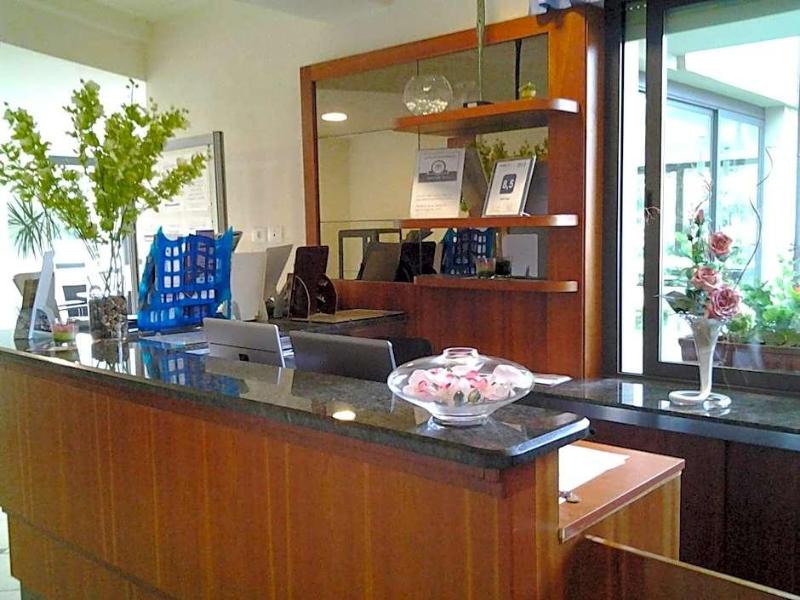 Hotel Flora - Genel
