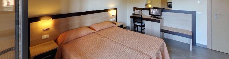 Hotel Flora - Oda