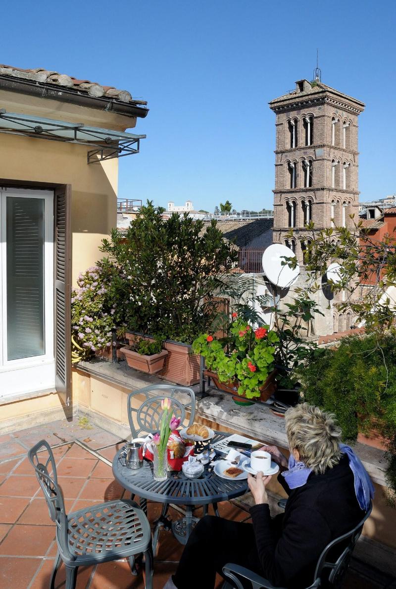 Parlamento Boutique Hotel - Teras