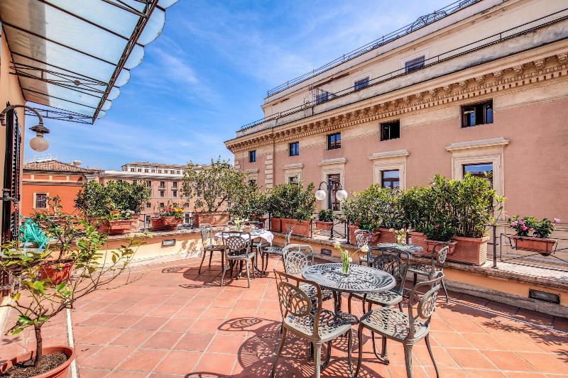 Parlamento Boutique Hotel - Teras