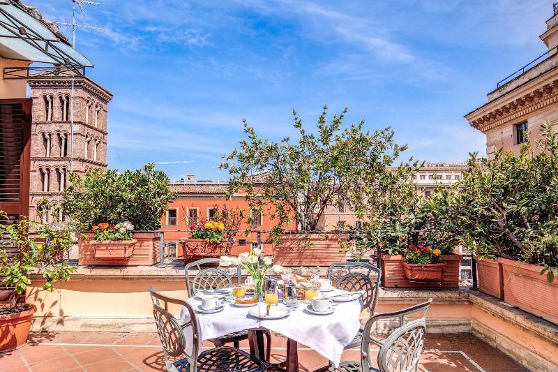 Parlamento Boutique Hotel - Teras