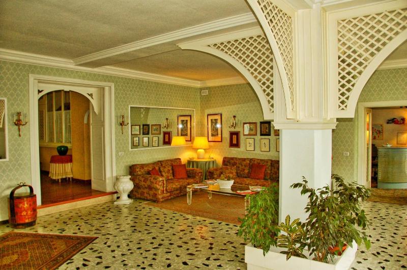 Hotel La Culla Del Lago - Lobi