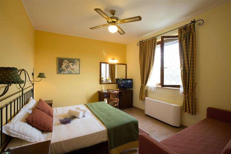 I Calanchi Country Hotel & Resort - Oda