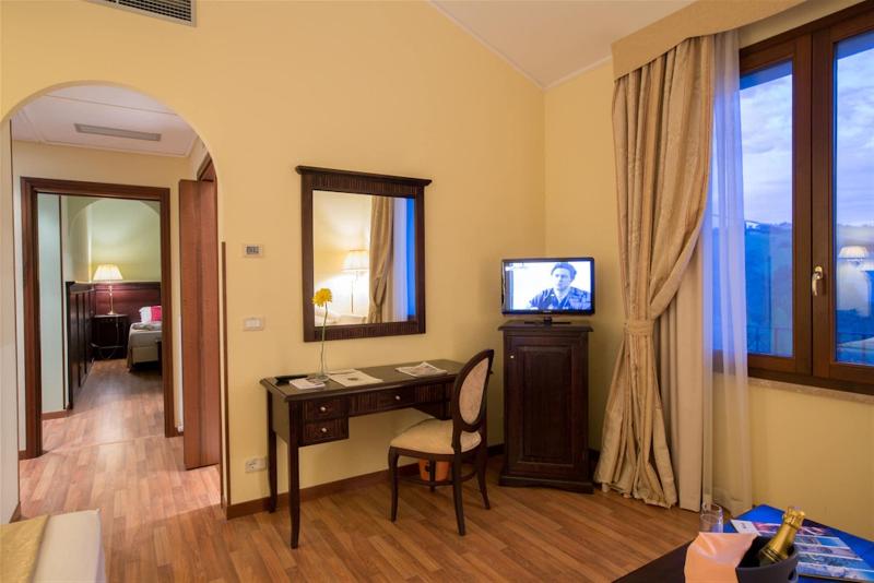I Calanchi Country Hotel & Resort - Oda
