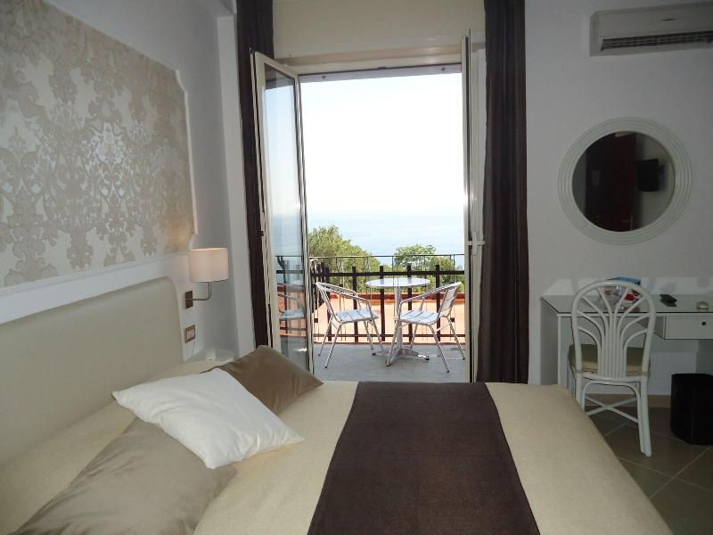 Mini Hotel - Oda