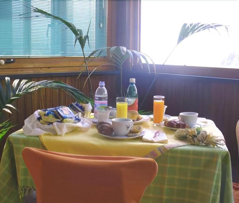 Mini Hotel - Restoran