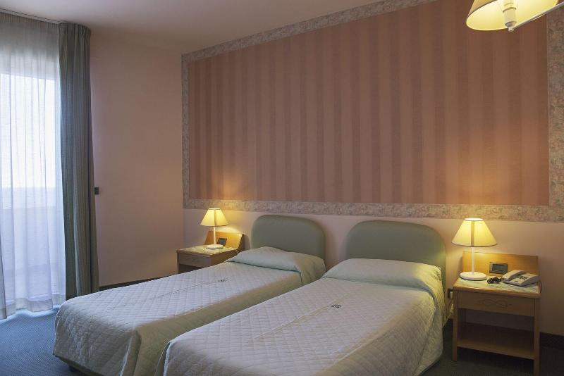 Hotel Mara - Oda