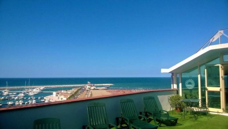 Hotel Borgo Marina - Plaj