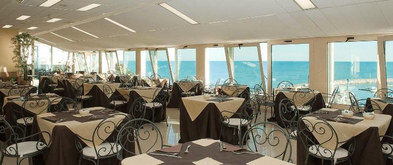 Hotel Borgo Marina - Restoran
