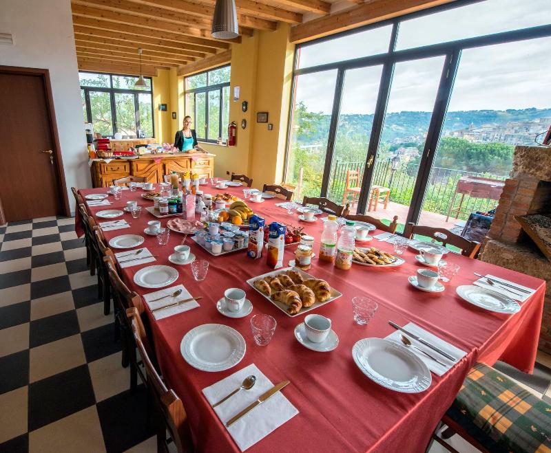 La Casa Rossa Country House - Lobi