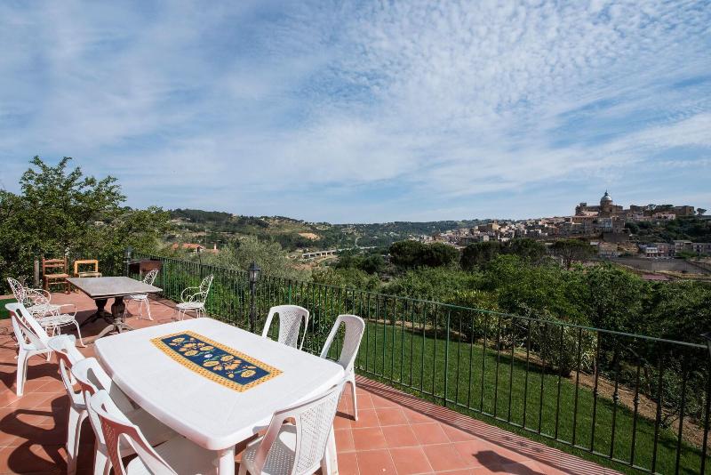 La Casa Rossa Country House - Genel