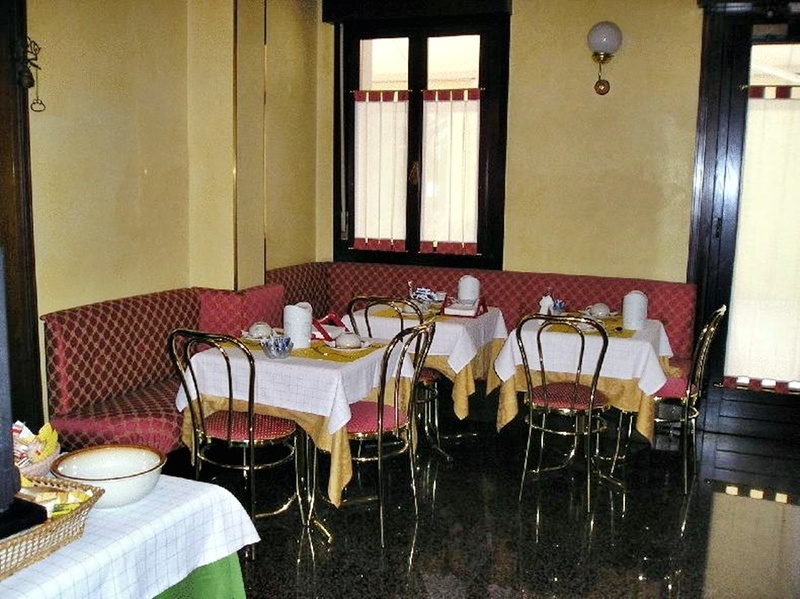 Albergo Leon d'Oro - Genel