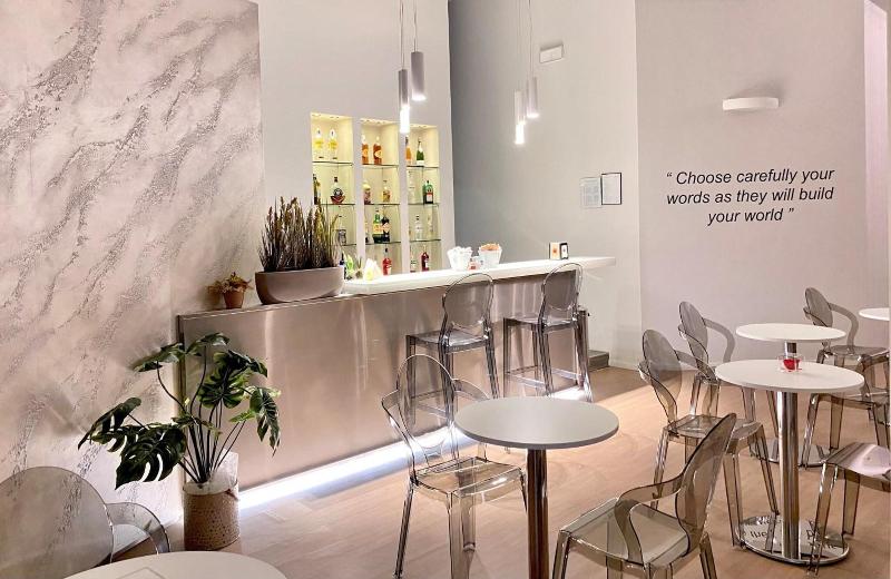 Break Hotel & Motel - Bar