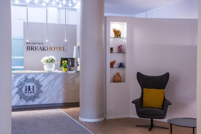 Break Hotel & Motel - Lobi