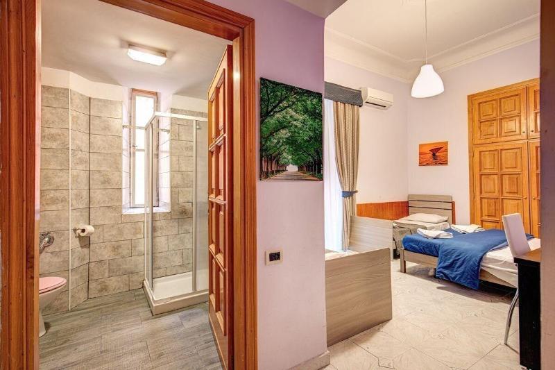 Hotel Orbis - Oda