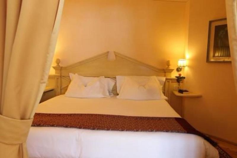 Alpen Suite Hotel - Oda