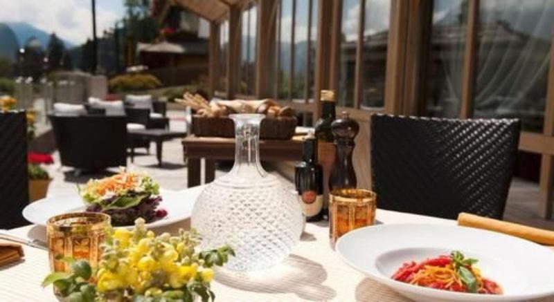 Alpen Suite Hotel - Restoran