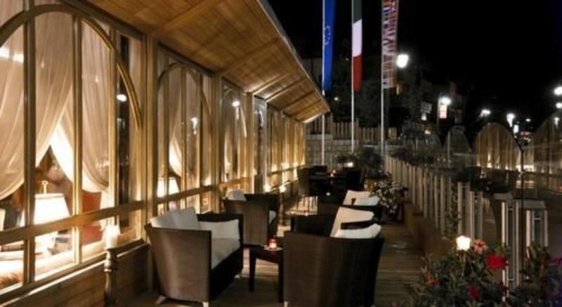 Alpen Suite Hotel - Teras