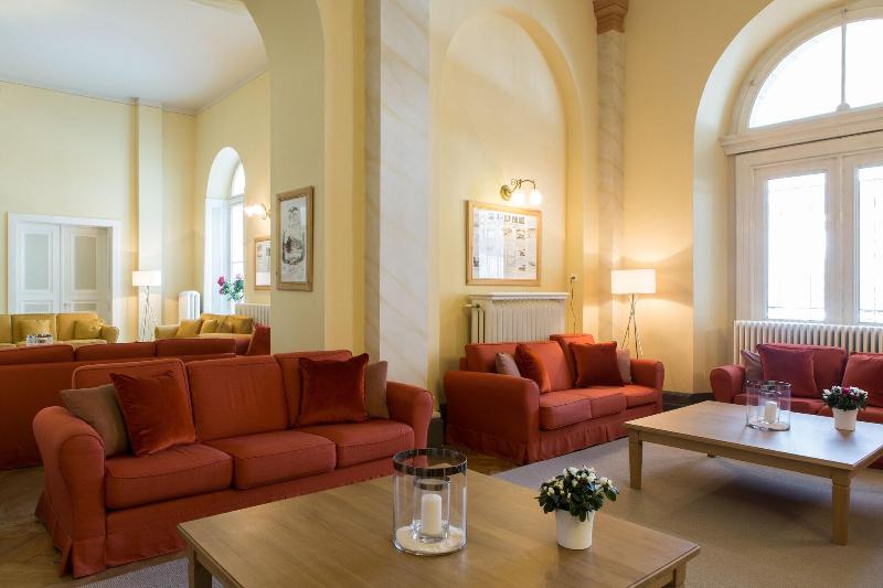 Maloja Palace - Lobi
