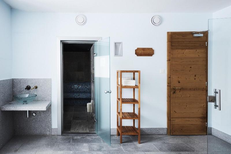 Maloja Palace - Aktivite