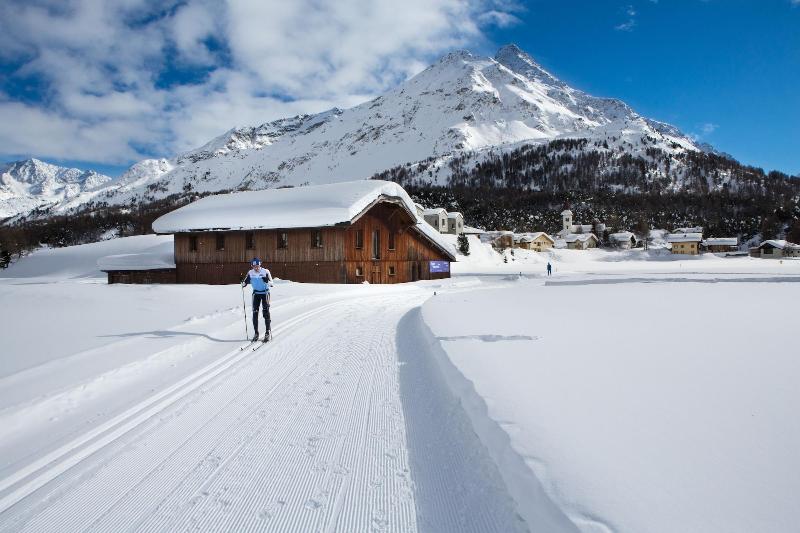 Maloja Palace - Genel
