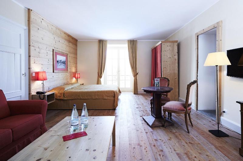 Maloja Palace - Oda
