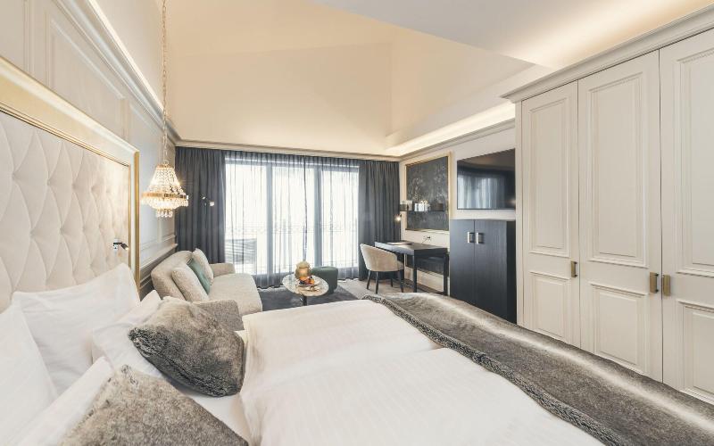 Schlosshotel Ischgl - Oda