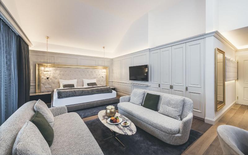 Schlosshotel Ischgl - Oda
