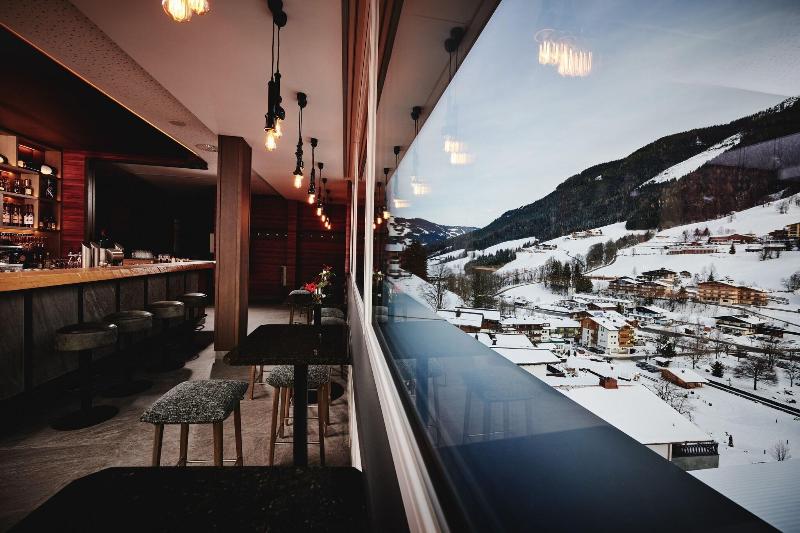 Adler Resort - Bar