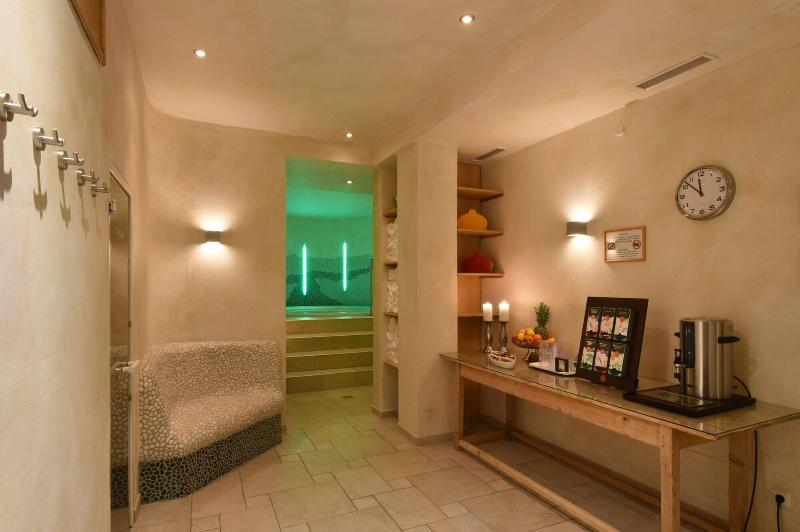 Cella Central Historic Boutique Hotel - Aktivite