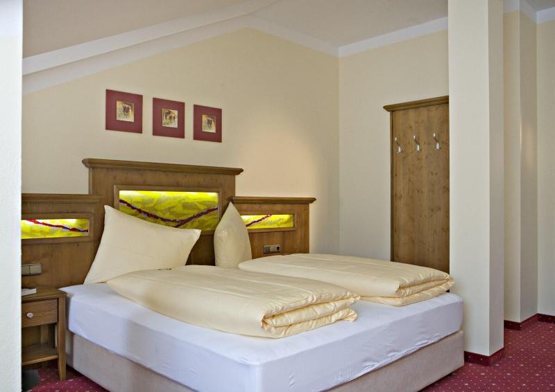 Cella Central Historic Boutique Hotel - Oda