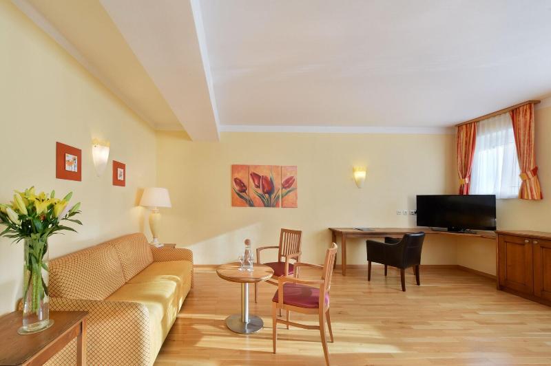 Cella Central Historic Boutique Hotel - Oda