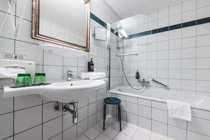 Cella Central Historic Boutique Hotel - Oda
