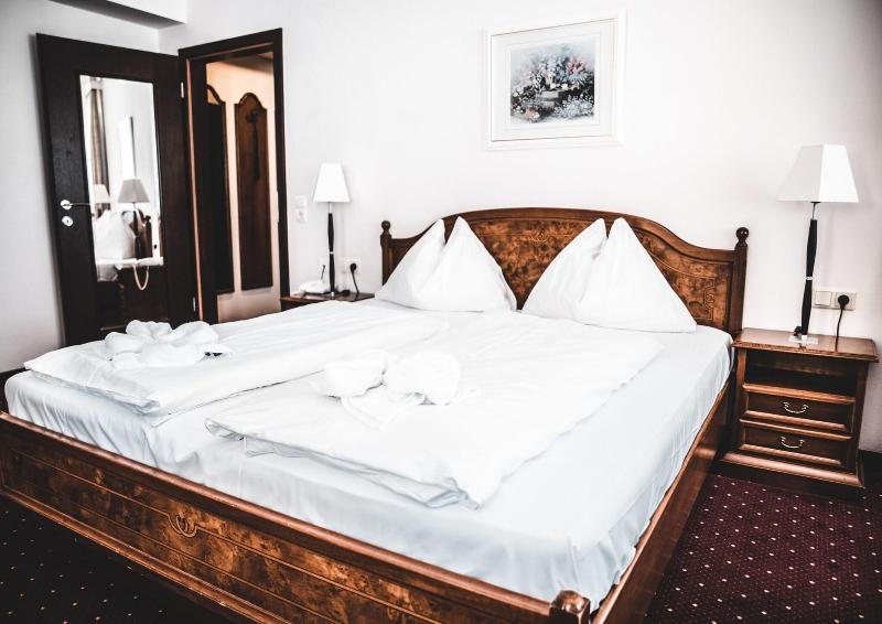 Cella Central Historic Boutique Hotel - Oda