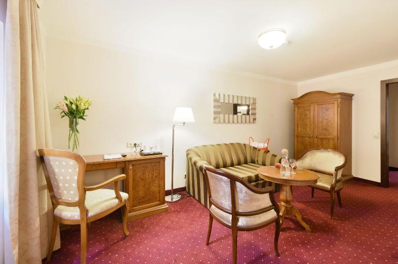 Cella Central Historic Boutique Hotel - Oda