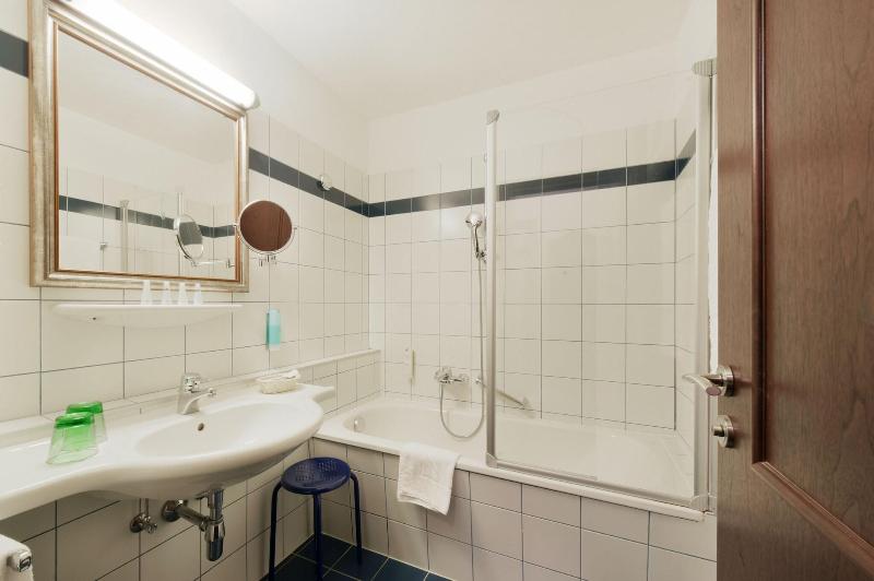 Cella Central Historic Boutique Hotel - Oda