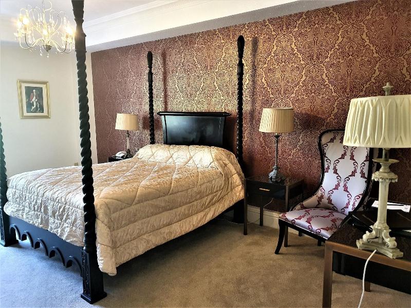 Nuthurst Grange Country House Hotel - Oda