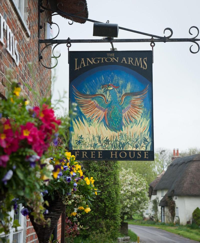 The Langton Arms - Genel