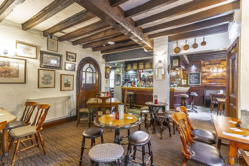 The Forest Lodge - Bar