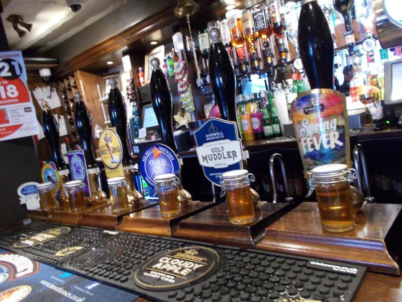 The White Lion Hotel - Bar