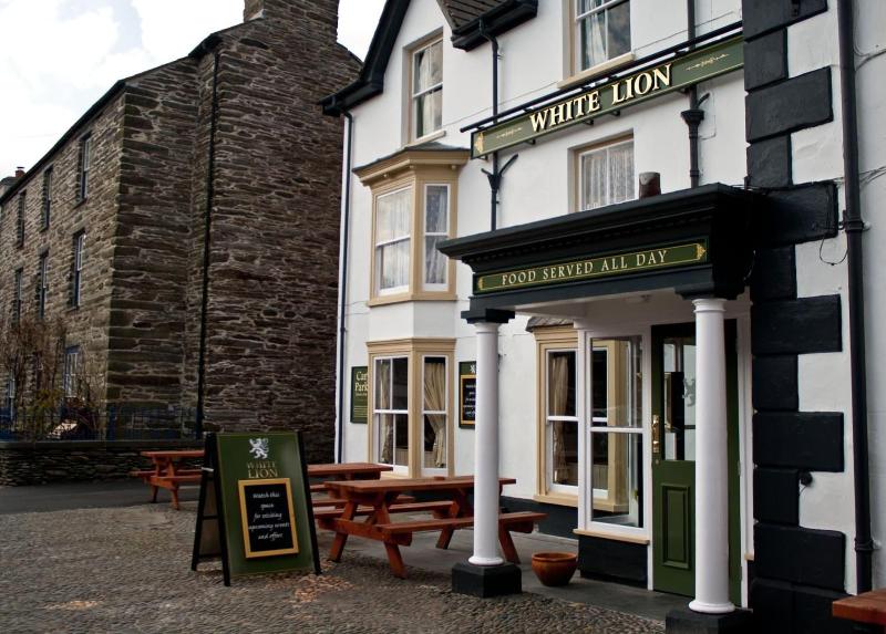 The White Lion Hotel - Genel