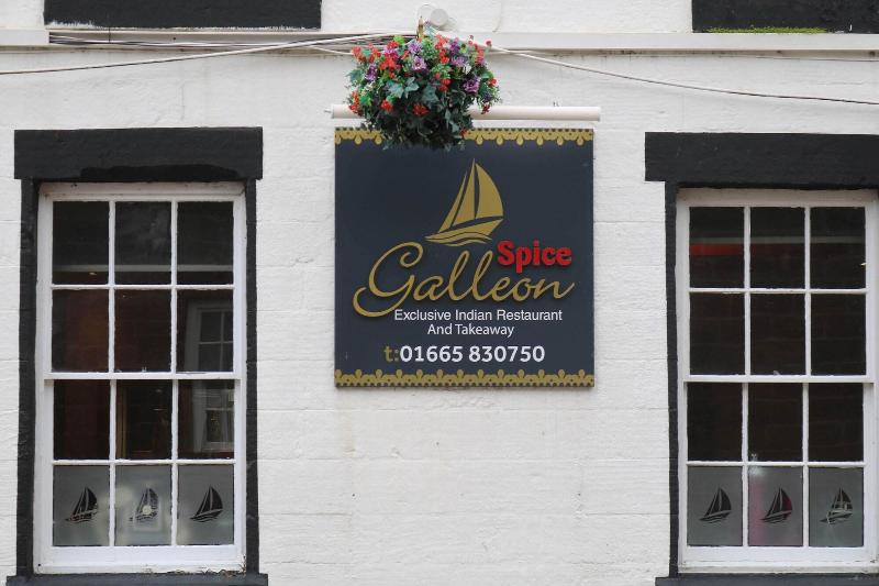 Schooner Hotel - Genel